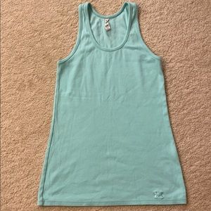 Women’s under armour tank top